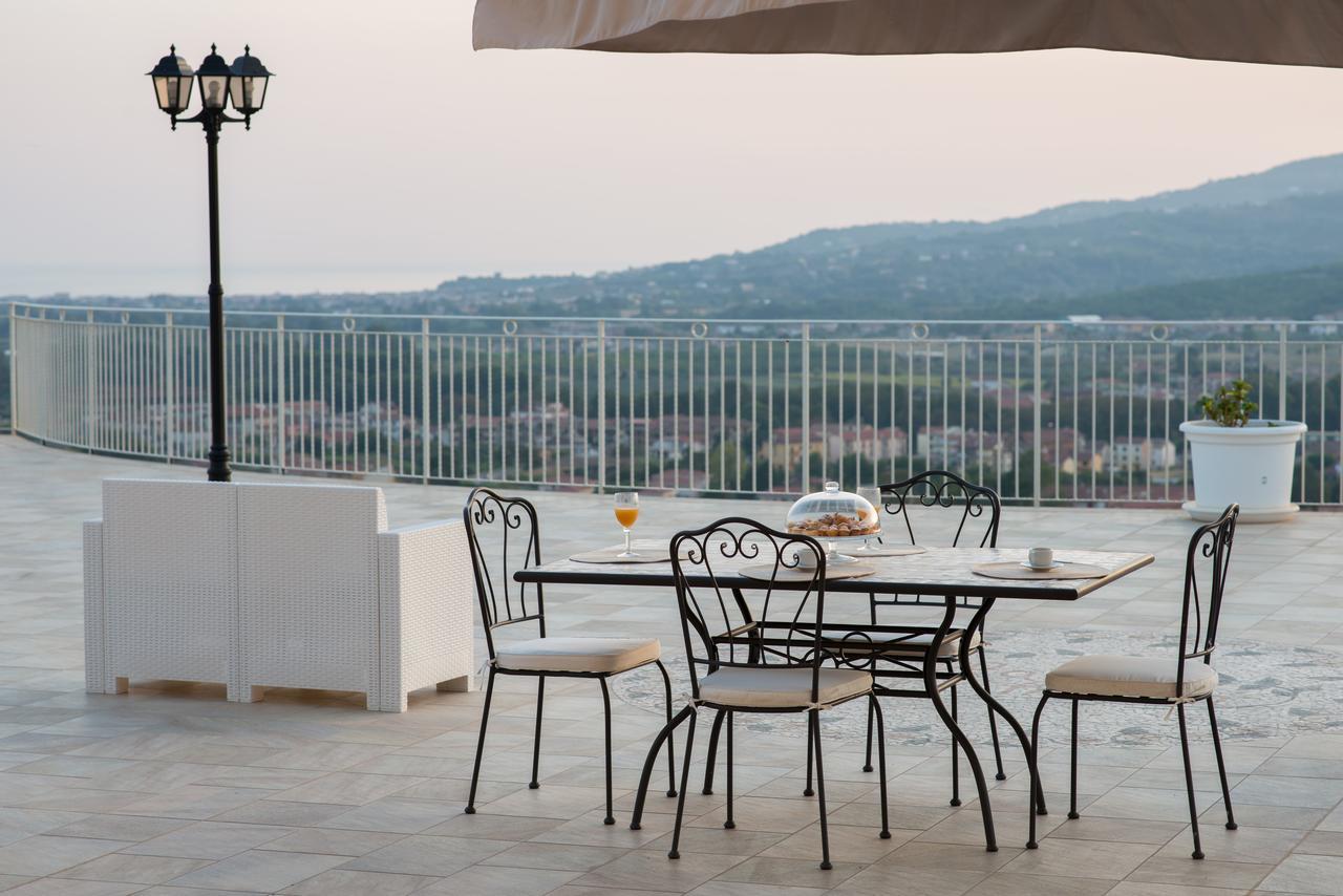 Villa Marchesa Castelnuovo Cilento Bagian luar foto